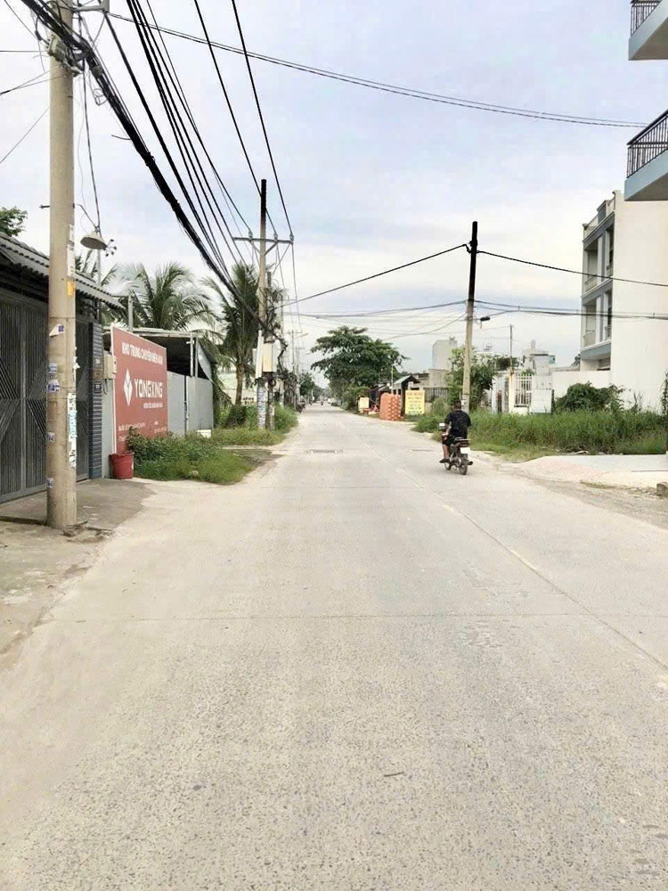 BÁN NHÀ KHO (19.5x39) MẶT TIỀN THẠNH XUÂN 25, THỚI AN, Q12 – XE CÔNG RA VÀO VIVU