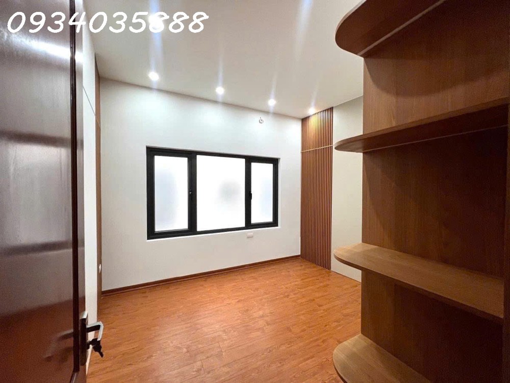 604.19.3B Ngọc Thụy 44 5 4 12 triệu