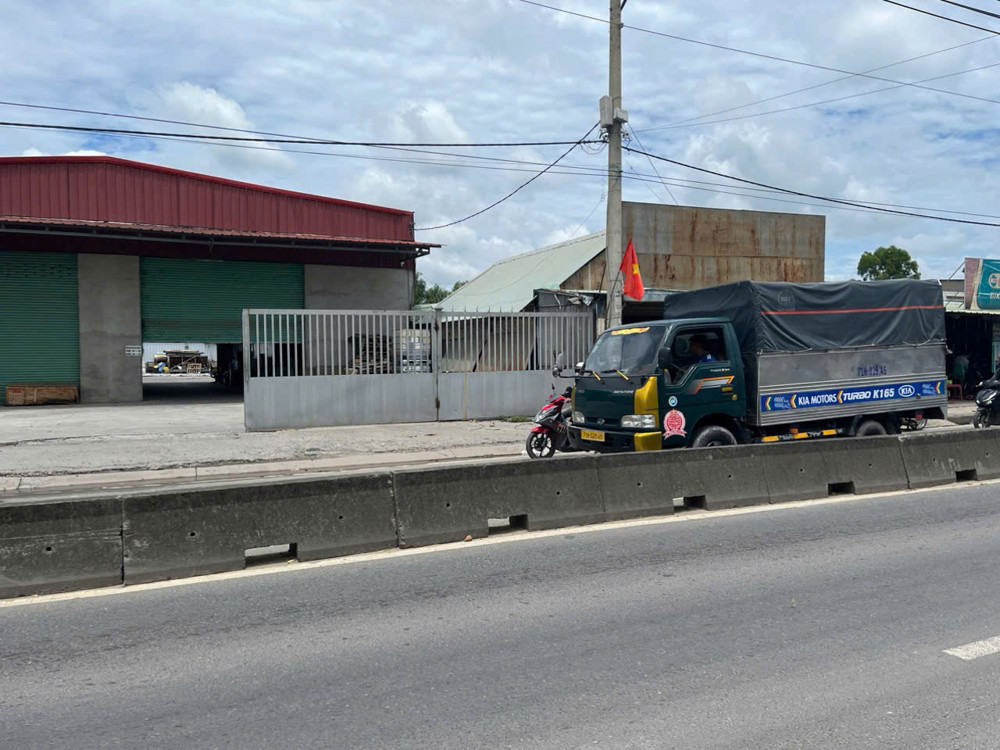 BÁN NHÀ XƯỞNG (20x63) MẶT TIỀN NGUYỄN VĂN BỨA, XUÂN THỚI SƠN – HÓC MÔN