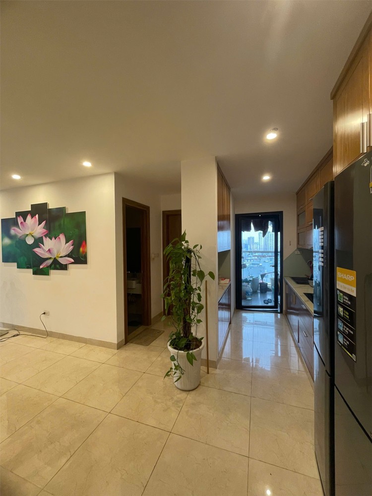 CĂN HỘ ĐẸP - GIÁ TỐT - CHÍNH CHỦ CẦN BÁN NHANH căn góc tầng trung có slot ô tô tại Cầu Giấy, Tp HN