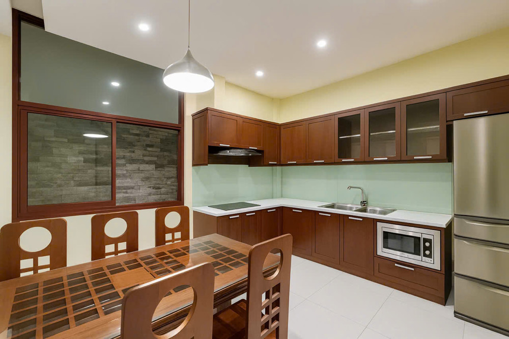 Nhà Bán Khu Bảy Hiền, Tân Bình – Thông Lý Thường Kiệt – Năm Châu – 5 Tầng – Nội Thất Gỗ Cao Cấp