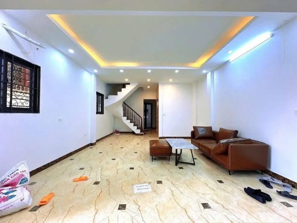 BÁN NHÀ MỚI  XUÂN ĐỈNH - CẠNH CV HÒA BÌNH - 7 TẦNG THANG MÁY - OTO 55M2 CHỈ 19 TỶ