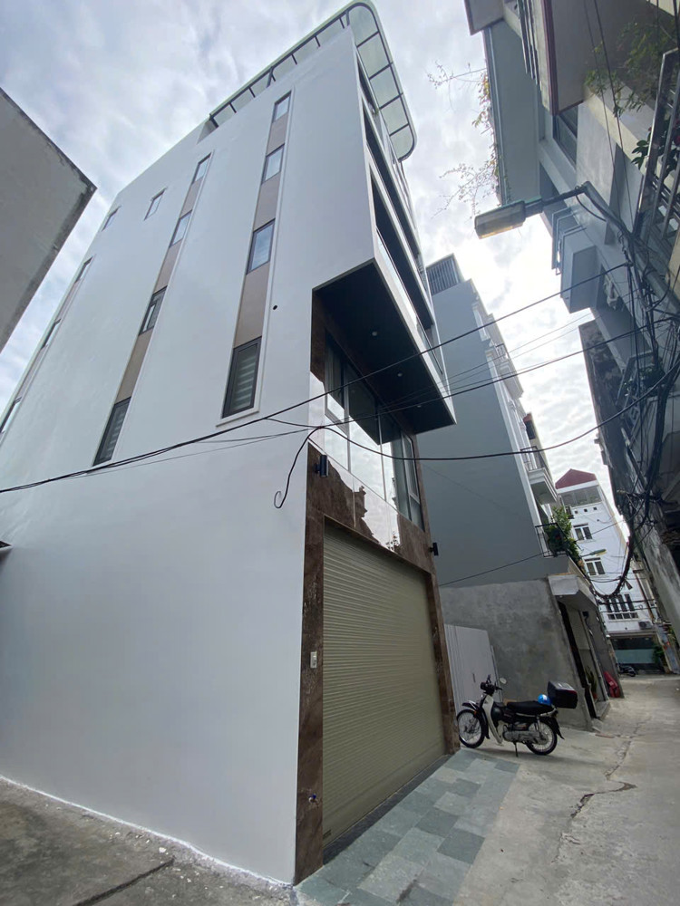 BÁN NHÀ PHỐ HOA LÂM – 65M² – 6 TẦNG – THANG MÁY – LONG BIÊN
0934035888 GiLand