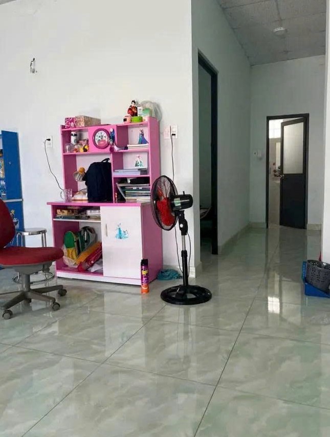 NHÀ BÁN TRỆT LỬNG - DT 5X14M - HẺM XE HƠI - BÌNH TÂN - NHỈNH 4 TỶ - SỔ HỒNG