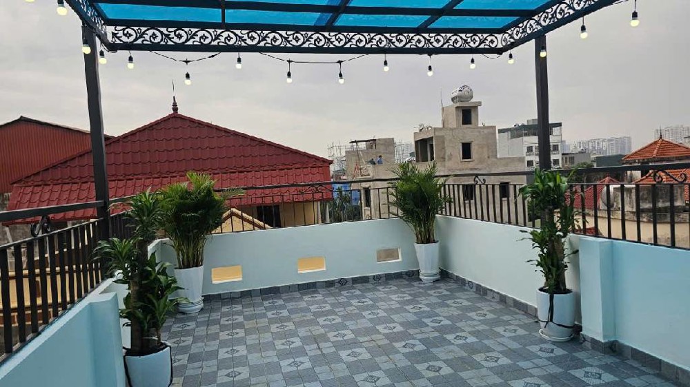 BÁN NHÀ NGUYỄN VĂN CƯ LONG BIÊN,THANG MÁY,OTO,FULL NỘI THẤT,46M NHỈNH 10 TỶ