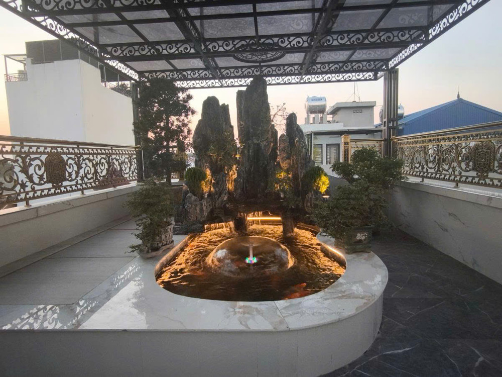 Bán nhà Nguyễn Văn Linh 96m 7 tầng thang máy ô tô tránh hơn 25 tỷ