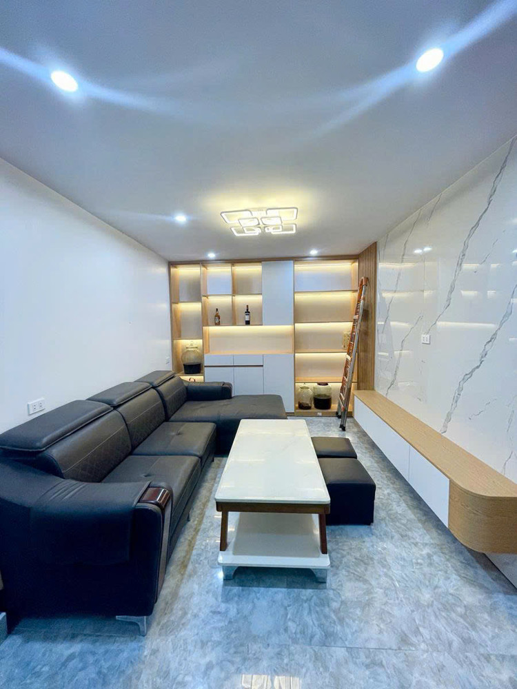 Bán nhà Ngọc Thụy 36m 6 tầng phân lô ô tô 2 thoáng hơn 10 tỷ