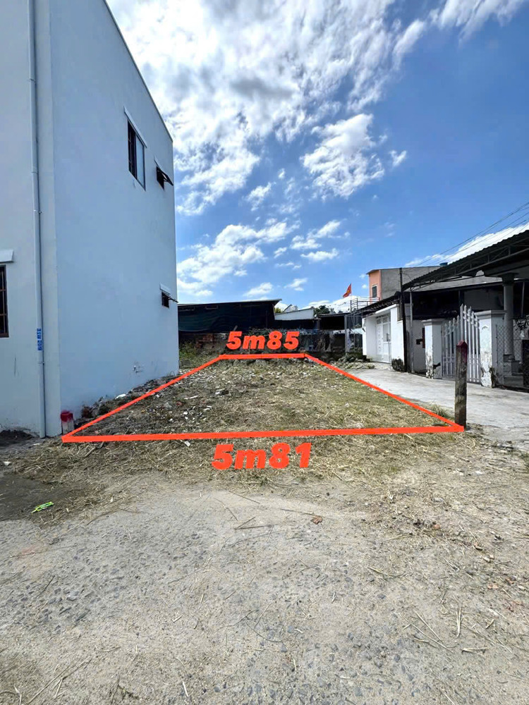 BÁN ĐẤT 2 MẶT HẺM OTO THÔN CƯ THẠNH XÃ SUỐI HIỆP
- Diện tích 60m2 full ONT
- Ngang 5.81m. Hướng