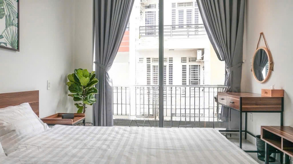 Bán nhà mặt tiền Cộng Hòa Tân Bình – CHDV cao cấp – 5 tầng – ngang 5.4m – thu nhập 600 triệu/năm