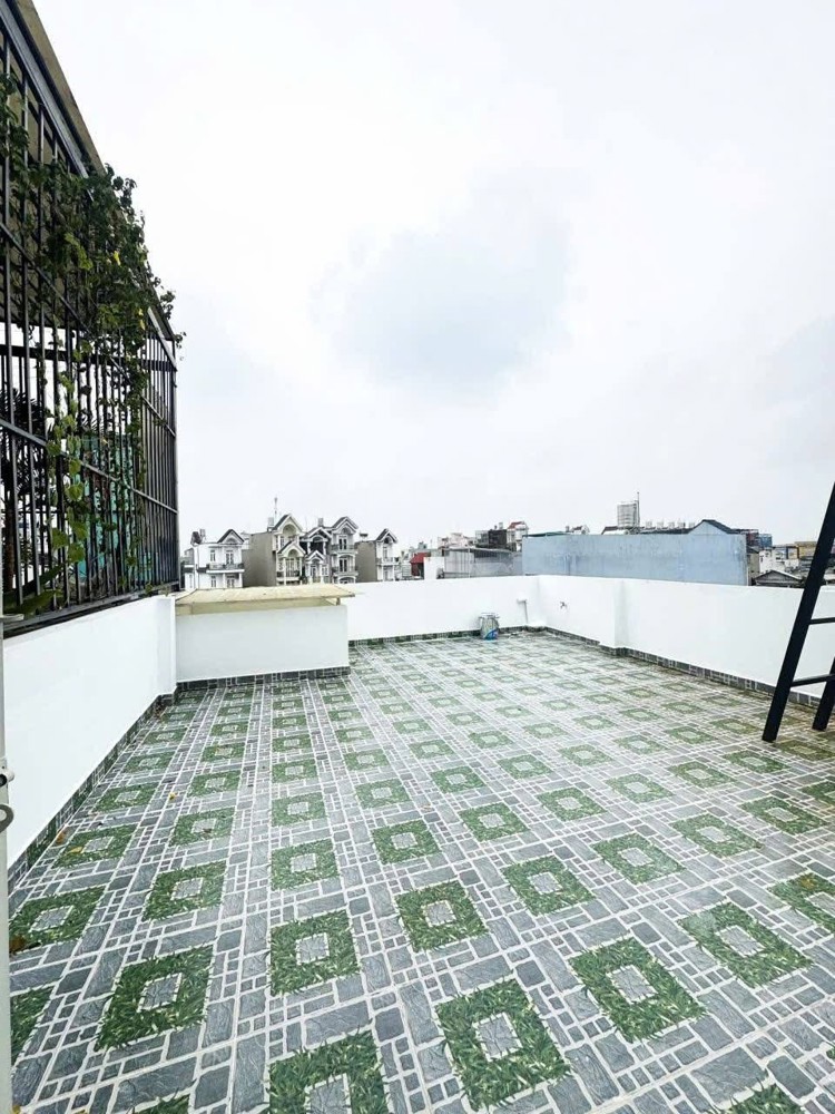 NHÀ 4 TẦNG BTCT MÁI THÁI 75M², GẦN CHỢ THIẾC. HẺM XE HƠI LÊ VĂN KHƯƠNG Q.12