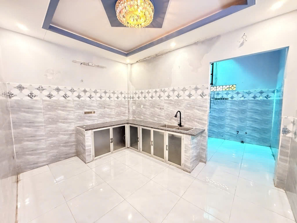 Bán Nhà 100m2, <5Tỷ hiếm, HXH thông Tô Ngọc Vân gần Ngã Tư Ga, giáp Gò Vấp