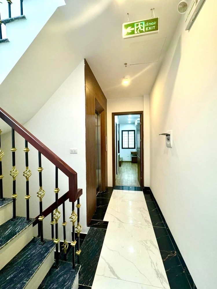 CCMN HOÀNG HOA THÁM 48M x7 TẦNG THANG MÁY-10 PHÒNG KK-14,5 TỶ,MẶT NGÕ THÔNG,2 THOÁNG,GẦN CHỢ