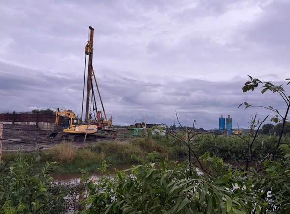 Bán đất mặt tiền 60x90m giá 3 triệu/m2 Đường Kênh 4, Gần Làng Đại Học