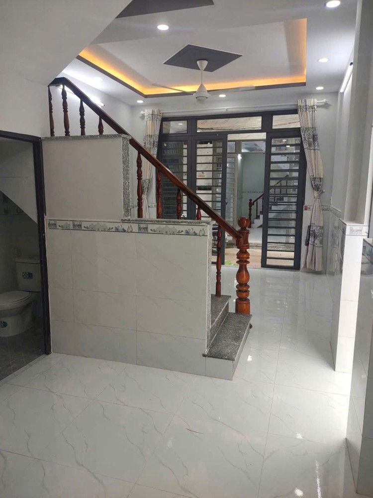 NHÀ SIÊU ĐẸP - 2 MẶT TIỀN - Chính Chủ Bán Nhà Xã Mỹ Hạnh Nam, Đức Hòa, Long An