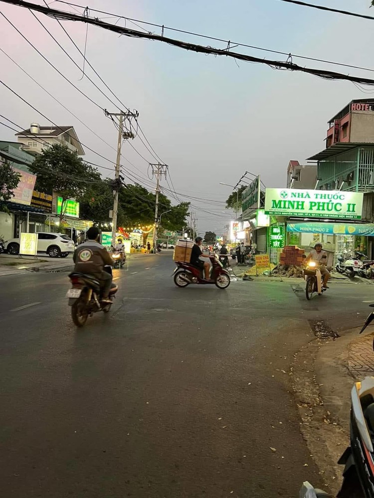 Bán nhà mặt tiền 4 tầng 5x32m giá 14,95 tỷ Đường Nguyễn Thị Búp