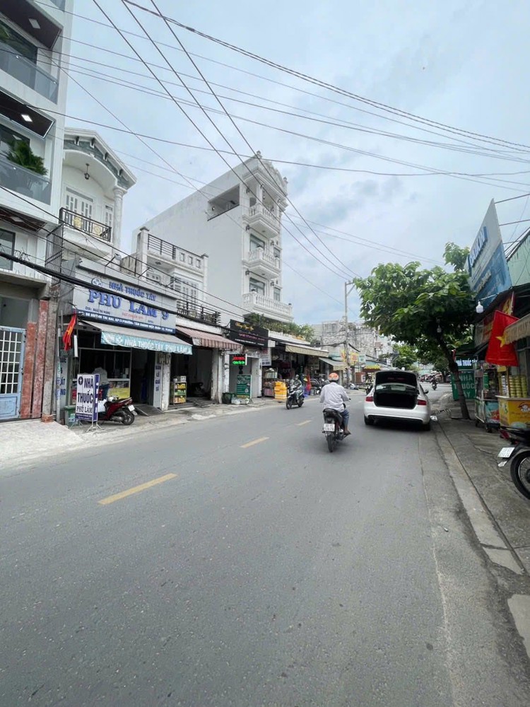 Bán nhà 1 lửng 5 lầu 4x20m giá 12,45 tỷ Đường Huỳnh Thị Hai, Quận 12