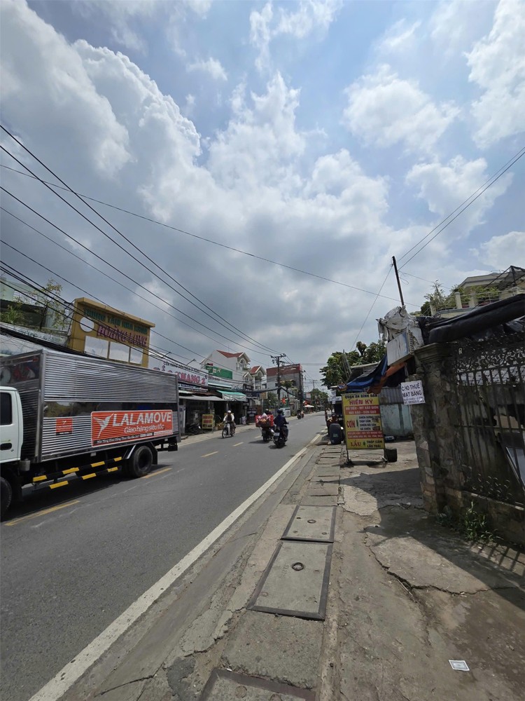 SỞ HỮU LÔ ĐẤT ĐẸP - GIÁ ƯU ĐÃI - Phường Long Trường, Quận 9, Hồ Chí Minh