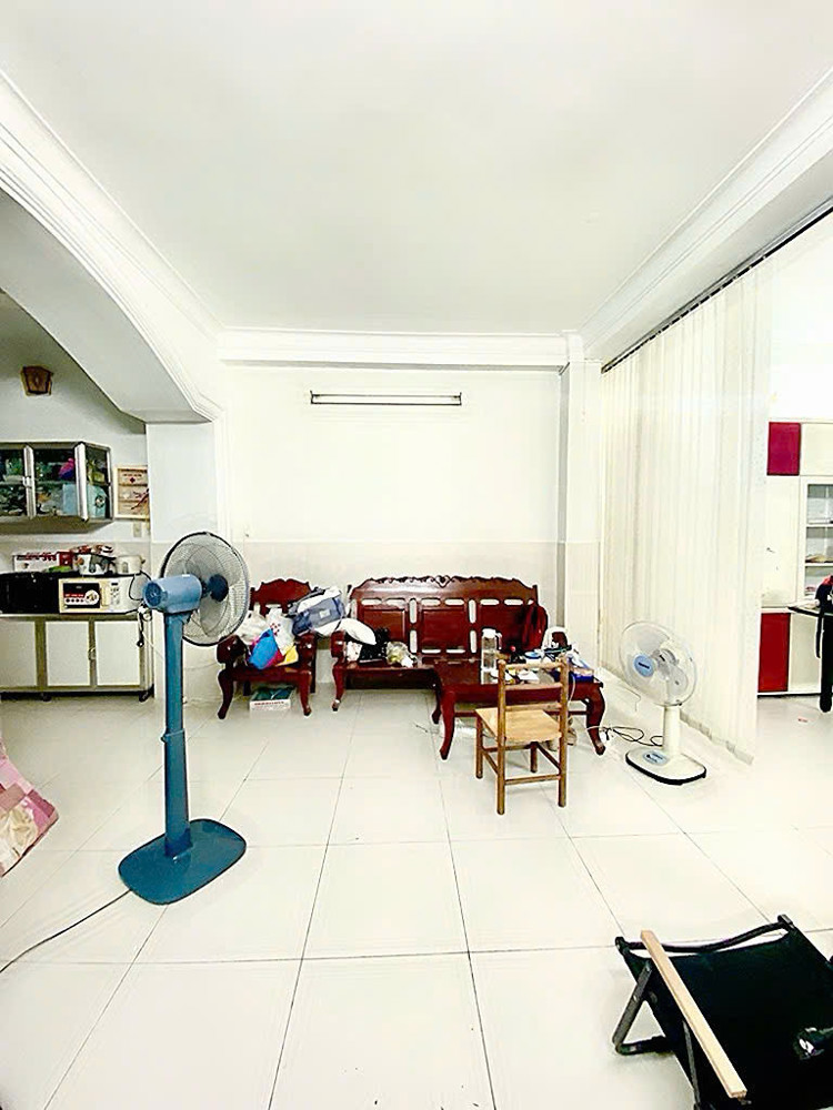 BÁN NHÀ 3 TẦNG HXH CĂN GÓC 2 MẶT ĐƯỜNG TRẦN QUANG DIỆU, P.14, QUẬN 3 - DT ĐẸP 5M NỞ HẬU 6,6M * 19M