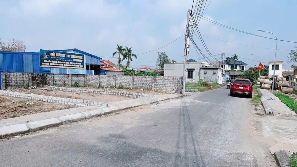 GIÁ HIẾM LÔ GÓC 2 MẶT NGÕ – ĐƯỜNG 8M TƯƠNG LAI MỞ RỘNG  ZALO 0567 222 555