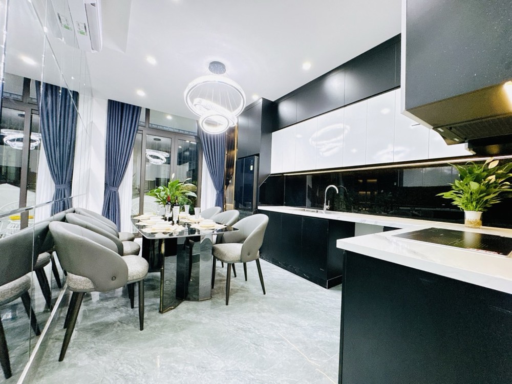 6 TẦNG THANG MÁY - NGÕ THÔNG KINH DOANH - SIÊU HIẾM KHU VỰC TRẦN DUY HƯNG_44/52M2