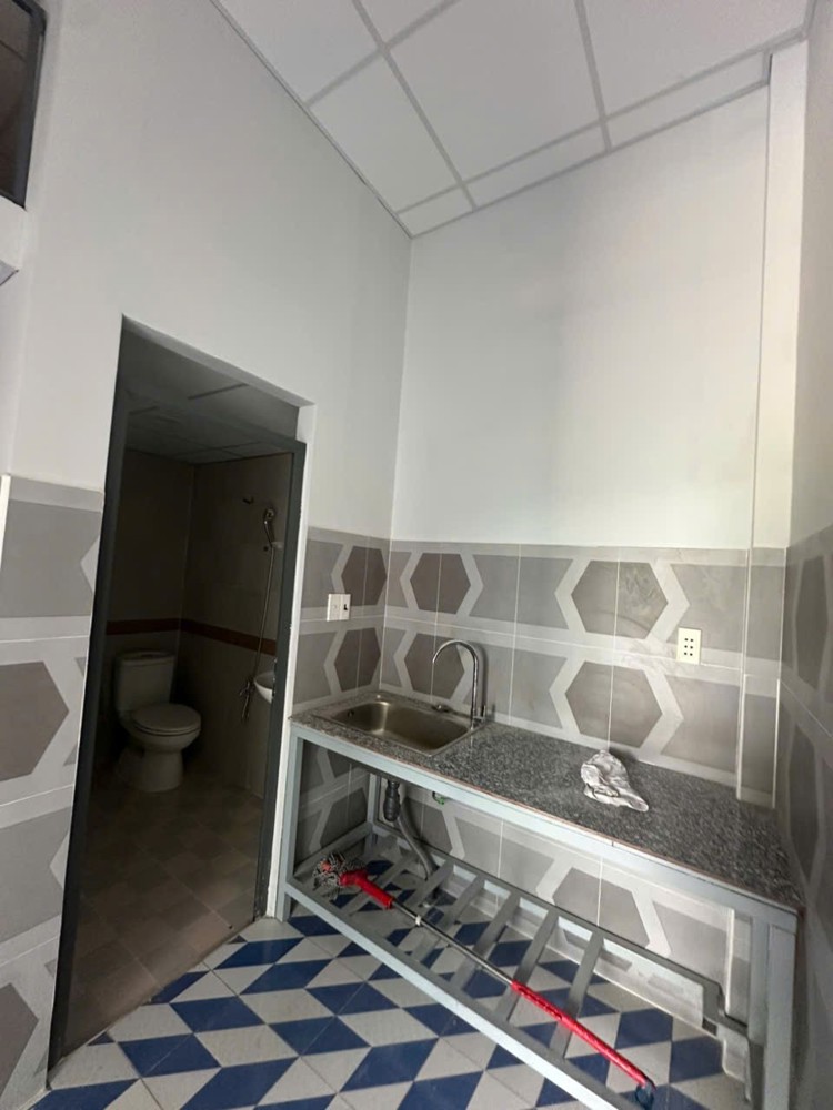 HOT - NHÀ CHÍNH CHỦ - GIÁ TỐT CẦN BÁN NHANH NHÀ TẠI P Thạnh Xuân Quận 12, HCM