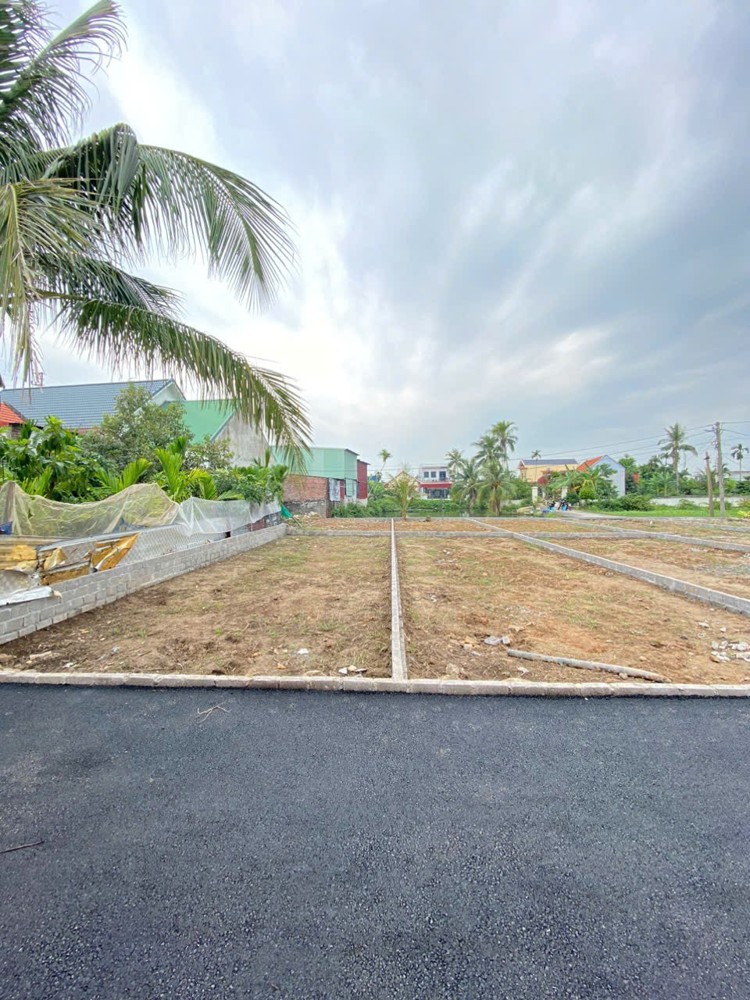 GIÁ F0 – PHÂN LÔ TRUNG NGHĨA, NGÕ 4M – SÁT TRỤC CHÍNH  ZALO 0567 222 555