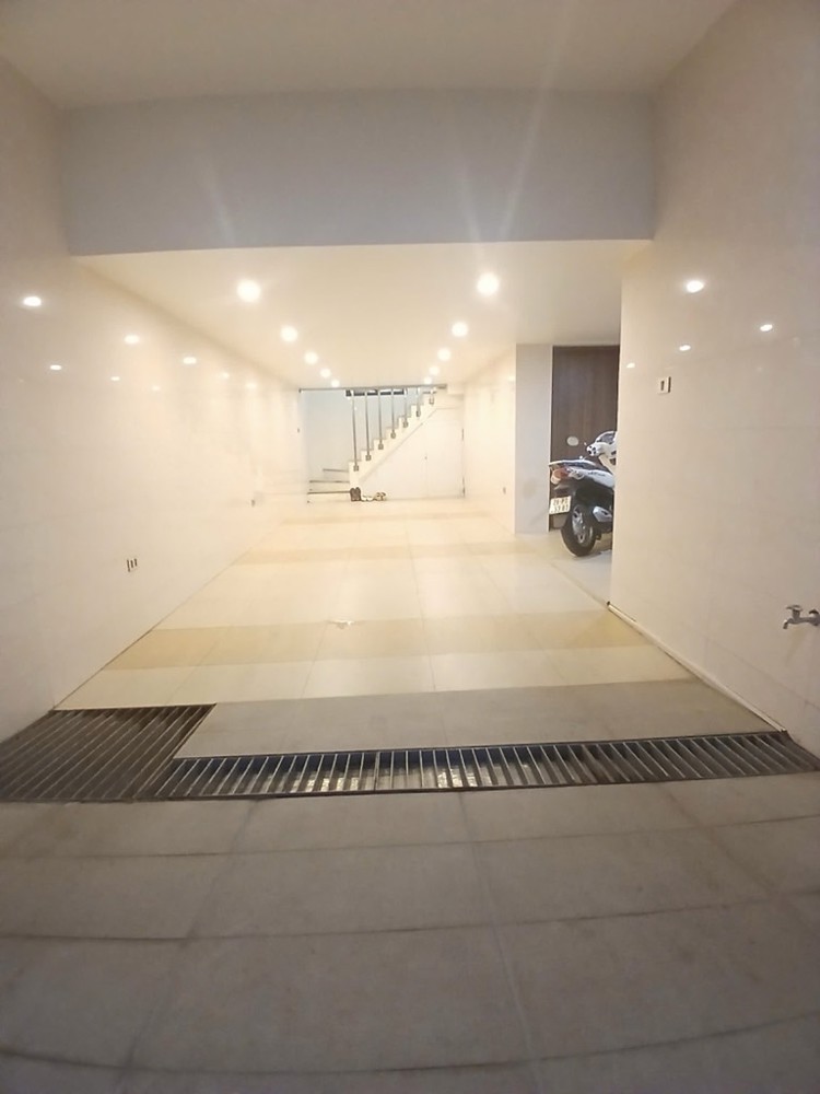 💥 BIỆT THỰ SONG LẬP - 4 TẦNG NỔI 1 HẦM - THANG MÁY XỊN - VỈA HÈ Ô TÔ TRÁNH - KĐT ĐÁNG SỐNG - TIỆN Í