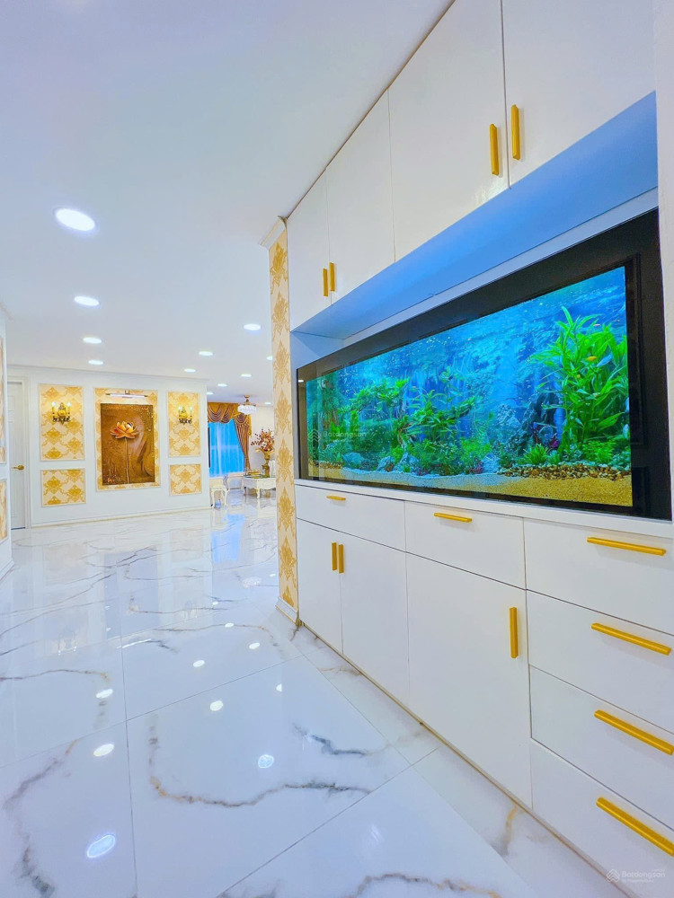 Chung cư VNT tầng cao đẹp, 3 mặt thoáng, nội thất full đồ nhập khẩu, phong cách Tây Âu mới xây