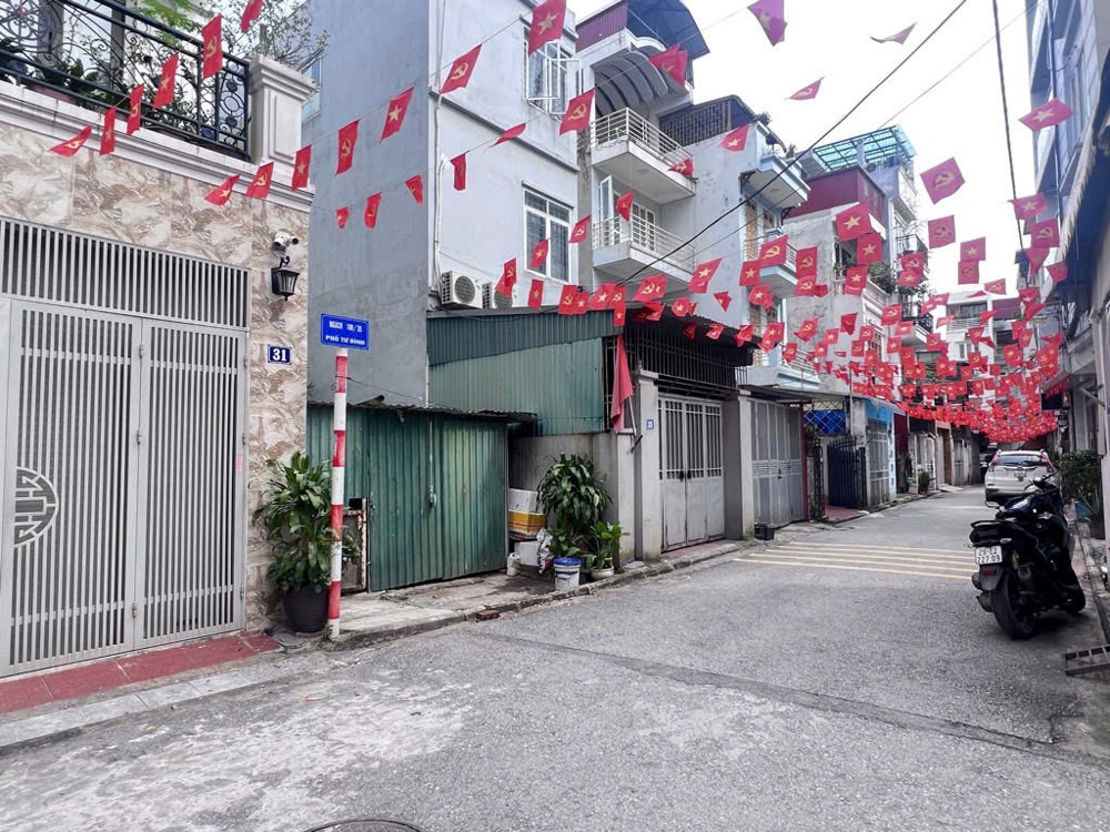 Bán đất Tư Đình , 96m. Đất nở hậu, ô tô vào tận đất . Đất thoáng, gần Aeon, cầu THĐ, chung cư. Tiện