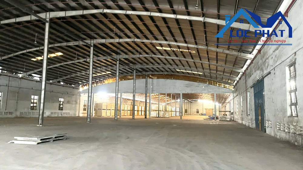 Cho thuê kho xưởng 7445m2 KCN Nhơn Trạch Đồng Nai giá rẻ chỉ 3,8usd/m2