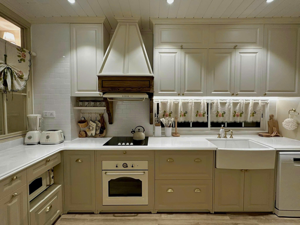 Siêu vị trí kinh doanh phố Tây Nha Trang – Nhà MT Nguyễn Thiện Thuật giá tốt