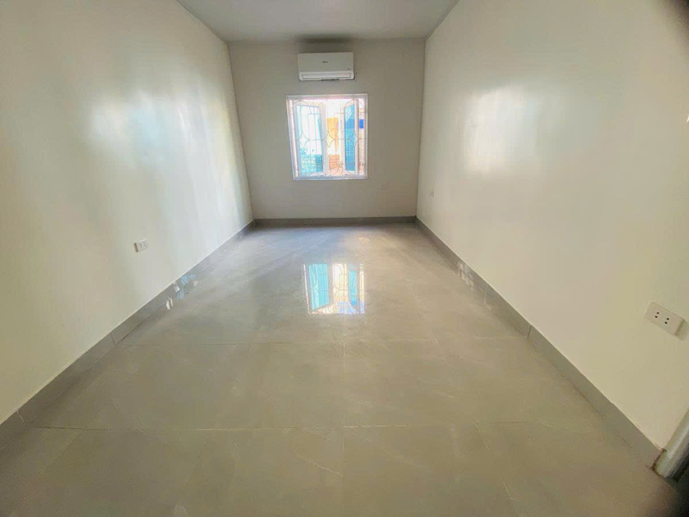 Nhà sổ đỏ Bùi Xương Trạch, Thanh Xuân 70m 3 phòng ngủ - 10m ô tô tránh chỉ 4,2 tỷ