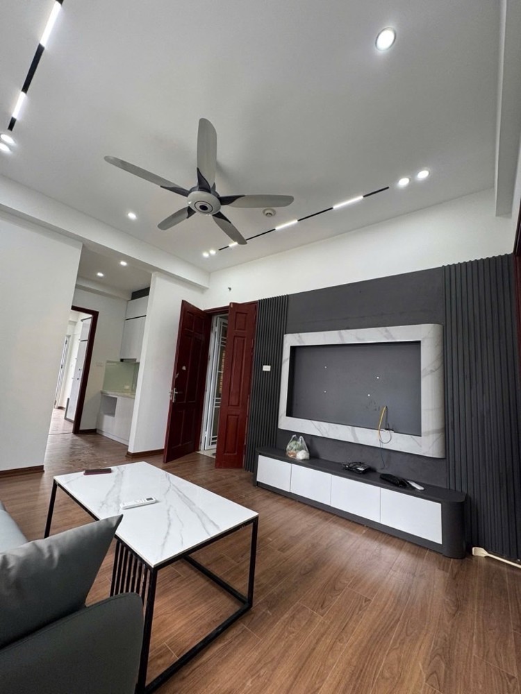 CHUNG CƯ TRẦN QUÝ KIÊN DT 63M 2 NGỦ 2 WC,CĂN GÓC GIÁ 5,950 TỶ