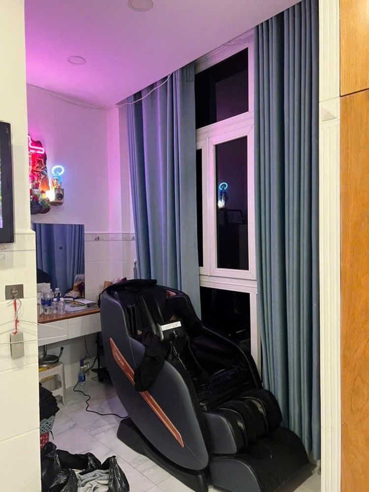 L1559 ⭐️ sát CV Làng Hoa Gò Vấp, SHR, Nở hậu, 3 tầng, 3.2x10m, 5.x tỷ