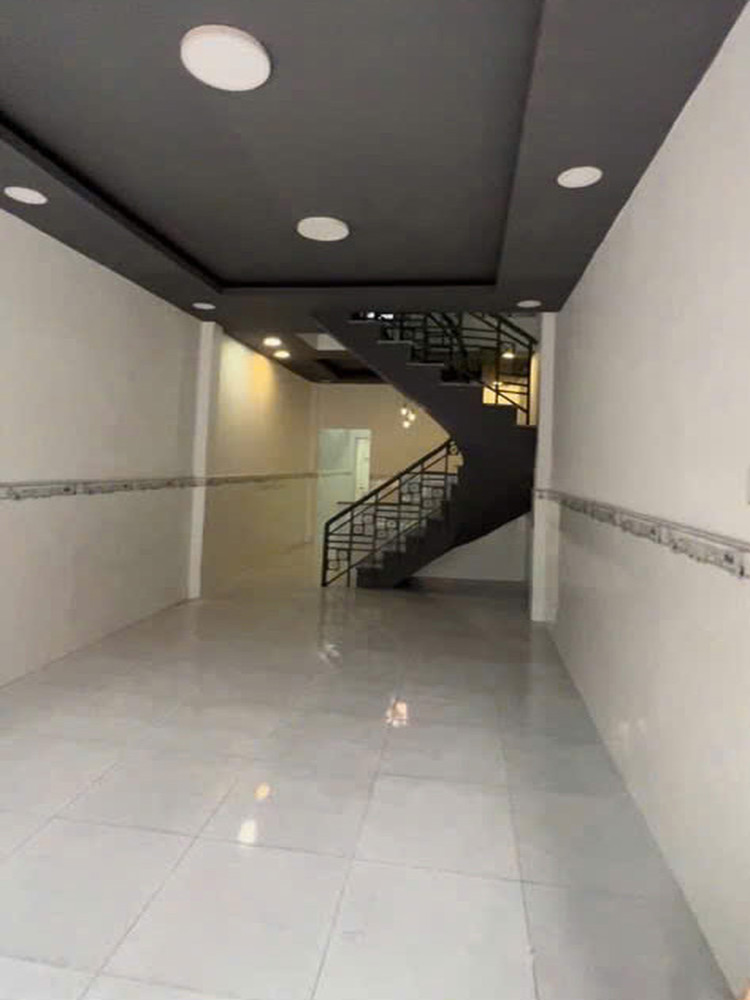 L1560 ⭐️ sau sân bay Tân Sơn Nhất, SHR, HXH, 2 tầng, 3.2x15m, 4.x tỷ