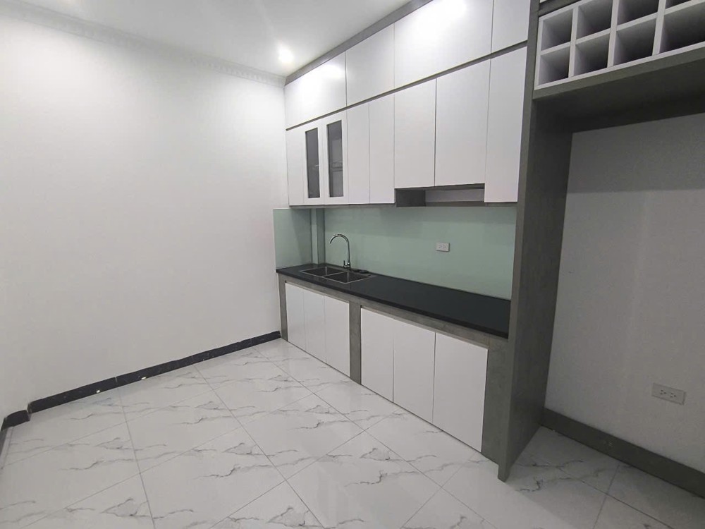 BÁN NHÀ PHỐ TRẠM – 44M² – 4 TẦNG – FULL CÔNG NĂNG – NHỈNH 8 TỶ