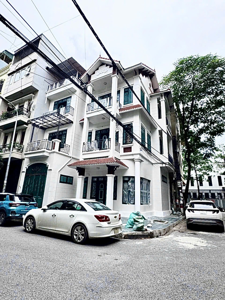 BÁN CĂN LÔ GÓC – KĐT ĐẠI KIM NGUYỄN CẢNH DỊ - DT 108M2. MT 10M.PHÂN LÔ VỈA HÈ 2 Ô TÔ TRÁNH