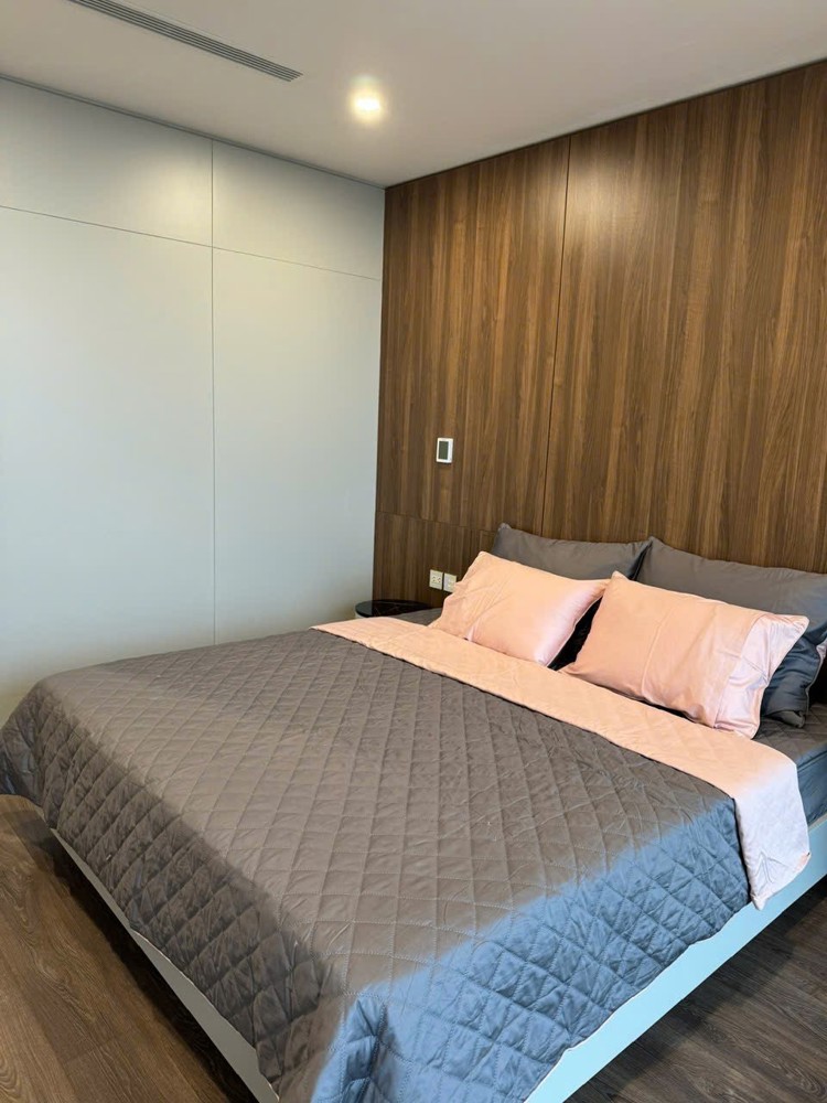 CĂN HỘ ĐẸP - GIÁ TỐT - Cho Thuê Căn Hộ Golden River Phường Phú Thượng, Quận Tây Hồ, tp Hà Nội