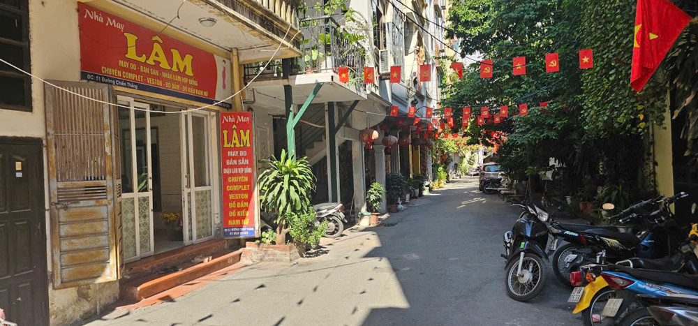 Chính chủ đến thuê bên Phố thành công, Văn Quán, 80m, 19.5 triệu/tháng, 2 Mặt Phố xe con hạn chế