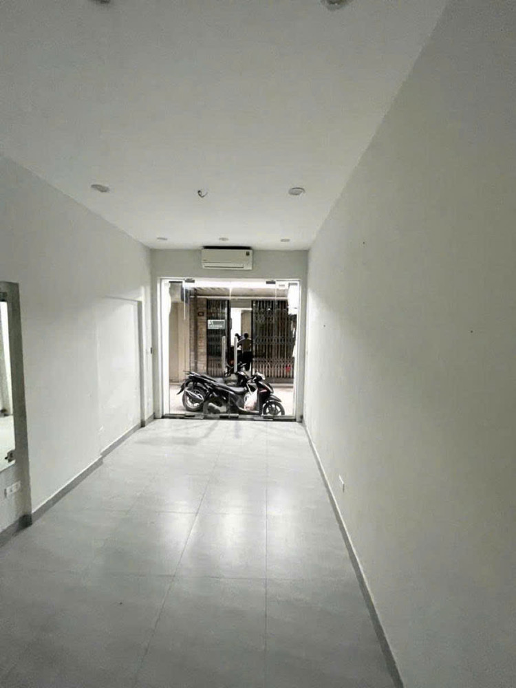 MẶT NGÕ KINH DOANH TẤP NẬP - Ô TÔ RA VÀO THOẢI MÁI - TRUNG TÂM ĐỐNG ĐA