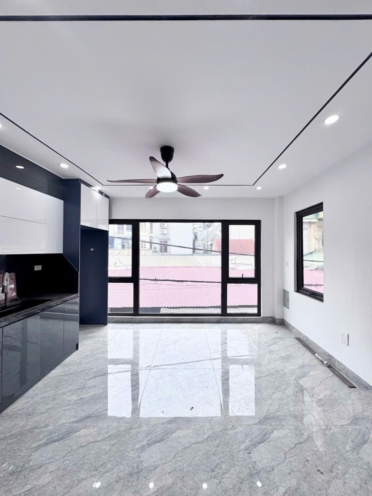 BÁN NHÀ 6 TẦNG THANG MÁY – ĐÀM QUANG TRUNG