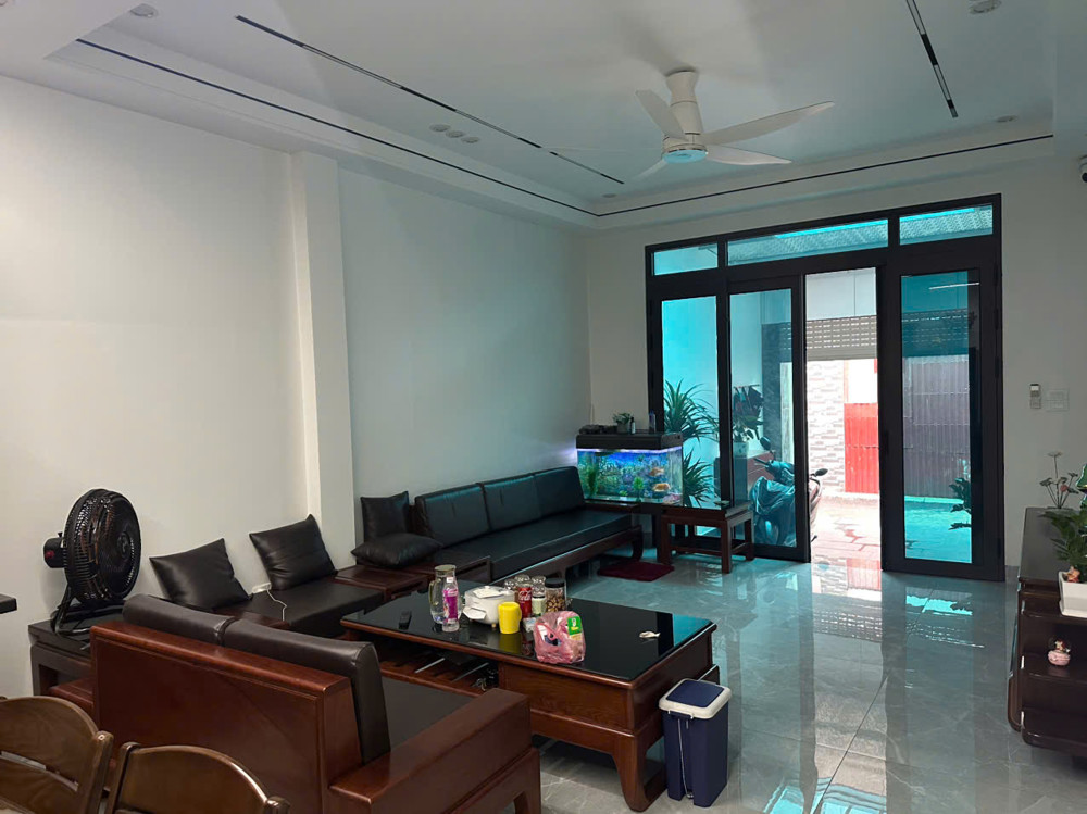 80m Phan Xá -Uy Nỗ  - Đông Anh. sắn nhà 3 tầng mới