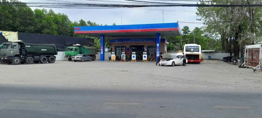 BÁN CÂY XĂNG 08 TRỤ BƠM ĐANG HOẠT ĐỘNG – GIÁP RANH HÓC MÔN – DOANH THU ỔN ĐỊNH