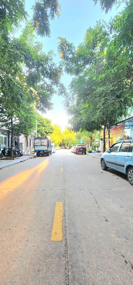 SIÊU PHẨM LIỀN KỀ - VỈA HÈ - 2 MẶT THOÁNG TRƯỚC SAU - ĐẸP KHÔNG TÌ VẾT - Ô TÔ TRÁNH