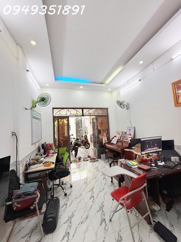 🏡 CẠNH MẶT TIỀN TRƯỜNG CHINH – HẺM NHỰA ÔTÔ TRÁNH – 87M² – 2 TẦNG – 3PN (1PN TẦNG TRỆT)