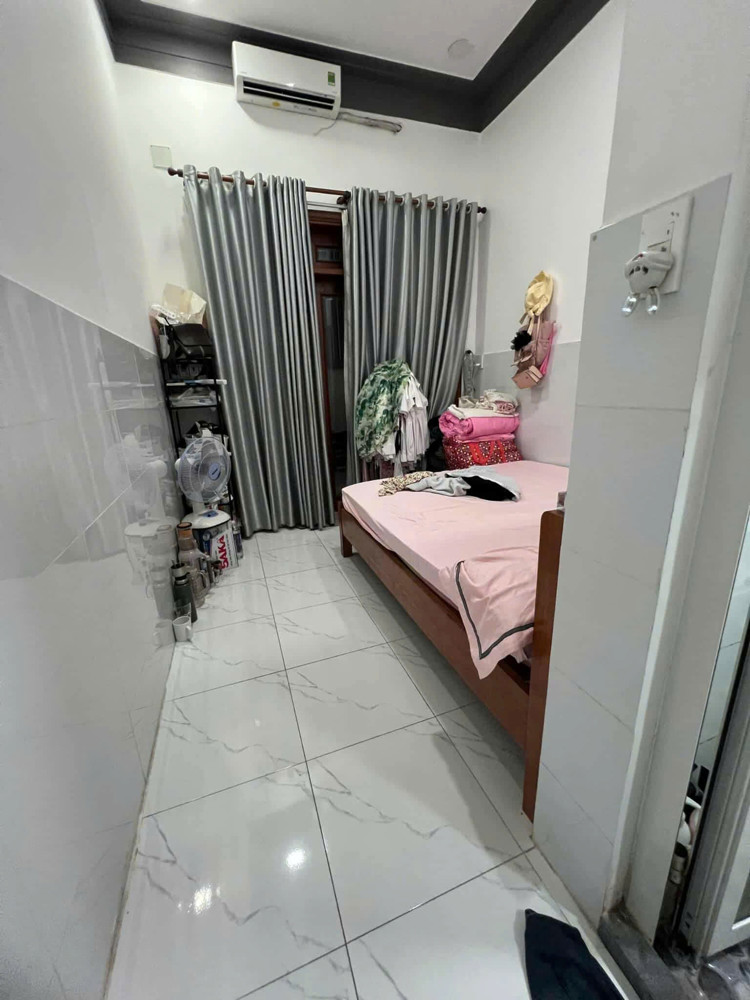 NHÀ ĐỈNH (8x63) – CN 383M²  ĐƯỜNG 6M THÔNG BÙI CÔNG TRỪNG – NHỊ BÌNH 6, HÓC MÔN CHỈ 7.7 TỶ