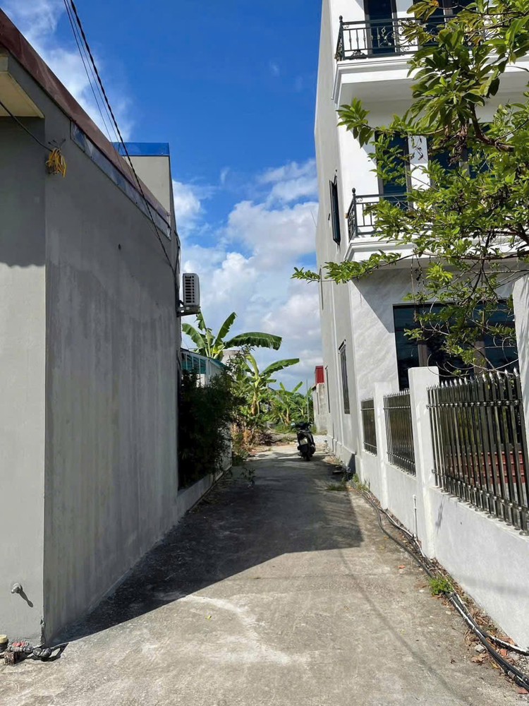 Lô đất mặt ngõ ô tô Mạc Đăng Doanh – Hưng Đạo, giá hiếm 8xx triệu!  ZALO 0567 222 555