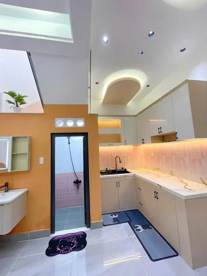 NHÀ MỚI 2 TẦNG - DT 56M2 - XE HƠI NGỦ TRONG NHÀ - SÁT AEON TÂN PHÚ - NHỈNH 5TỶ