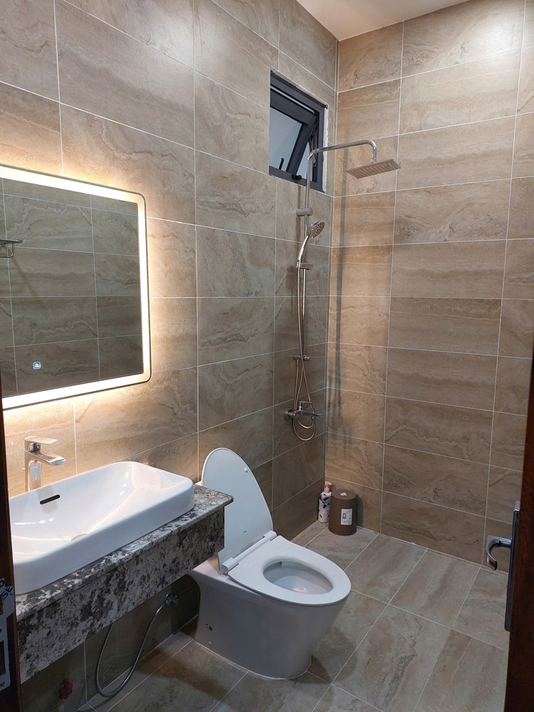 Bán nhà hẻm ô tô Sư Vạn Hạnh cách mặt tiền 1 căn nhà , phường bắc Nha Trang .
Diện tích 140m ngang