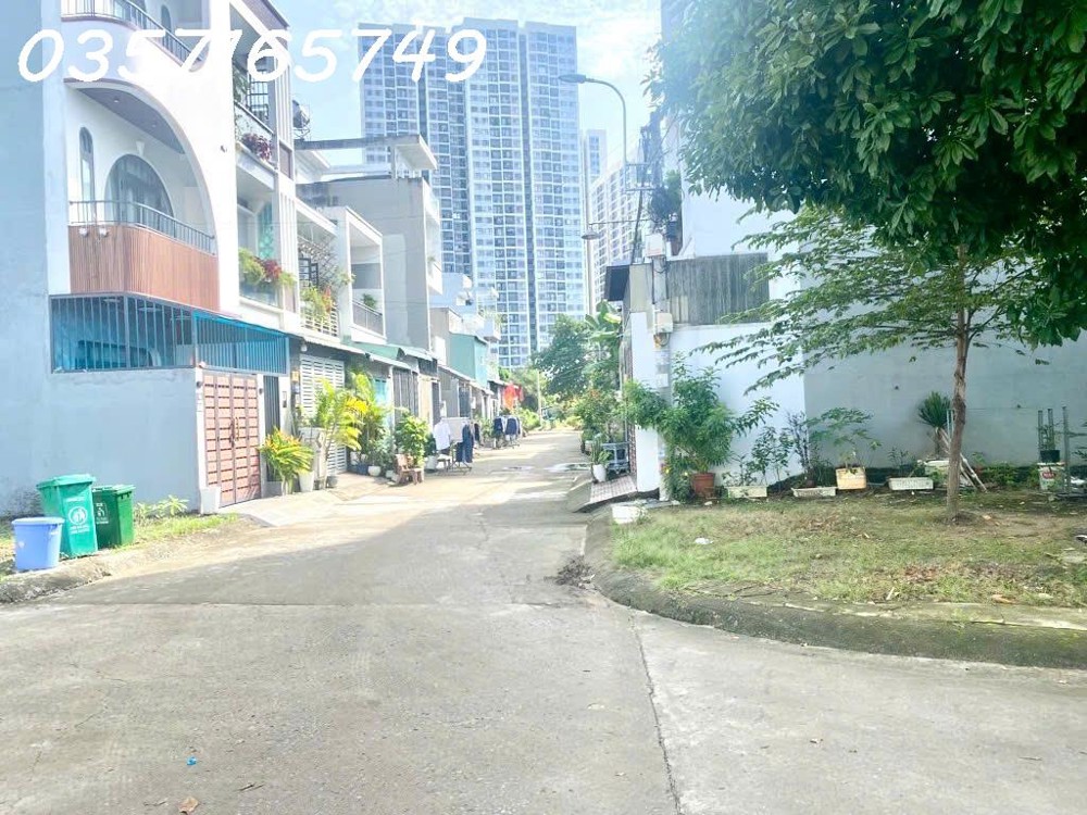 Bán lô đất góc 2 mặt tiền đối diện cổng Vinhomes Grand Park – Hẻm 545 Nguyễn Xiển – 113m² – Giá 7.9